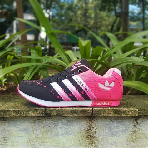 toko sepatu Adidas terdekat